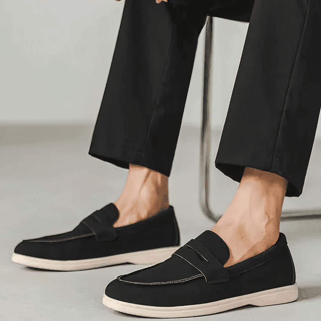 MOCASSINI IN PELLE SCAMOSCIATA